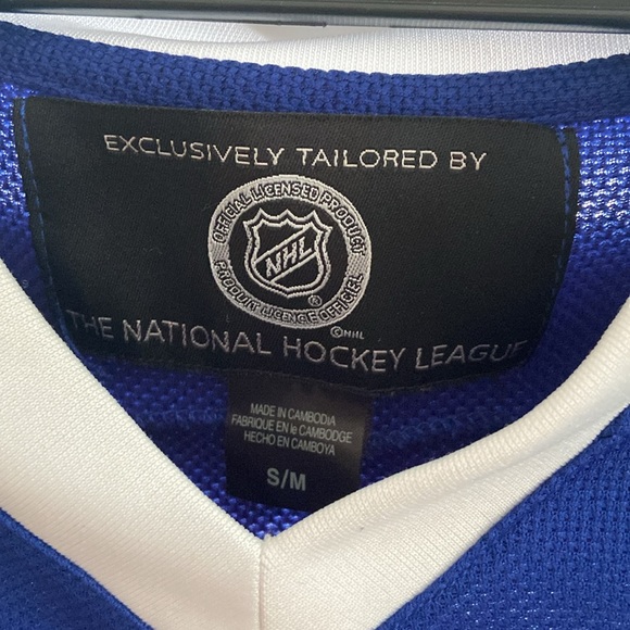 Toronto Maple Leaf Jersey - Picture 3 of 4